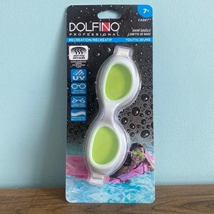 New Dolfino Youth Swim goggles